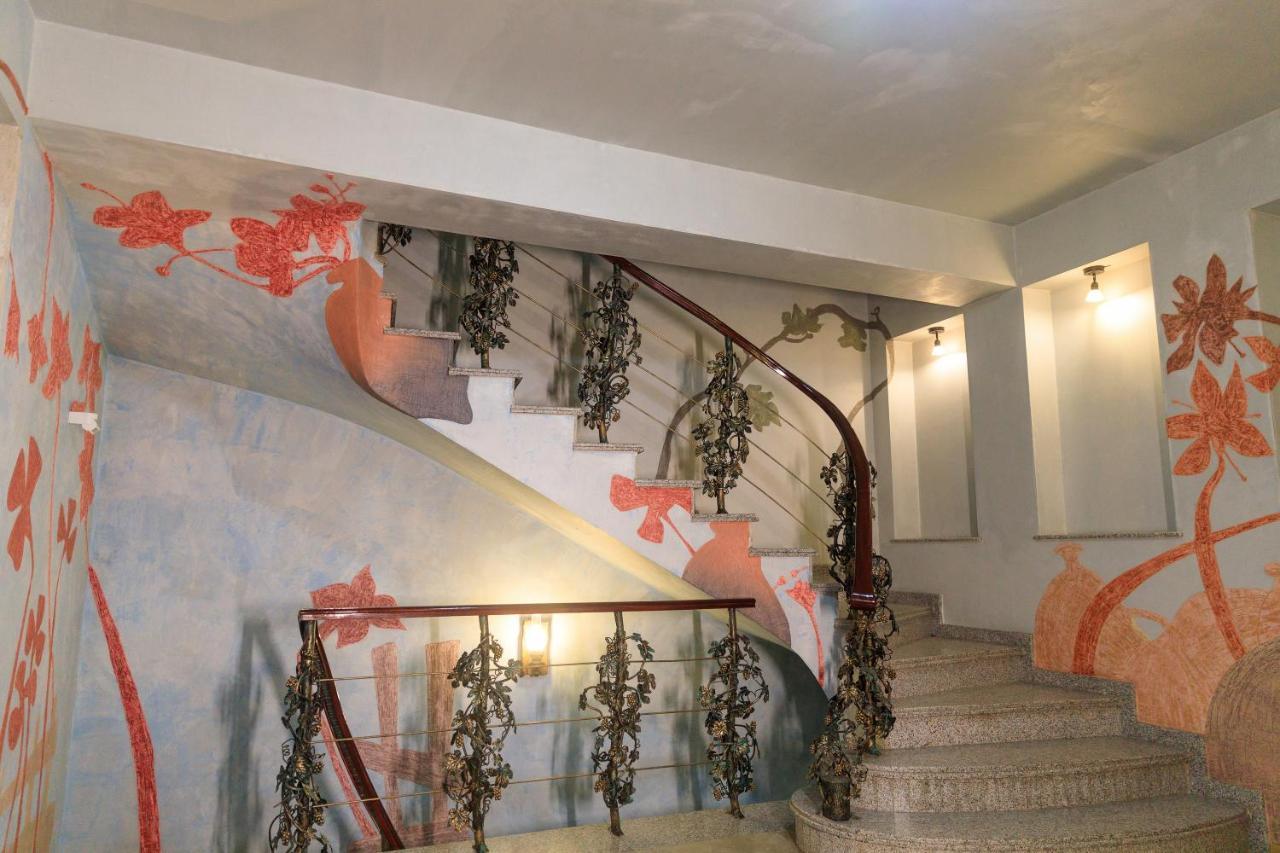 טביליסי Hotel Wine Palace מראה חיצוני תמונה