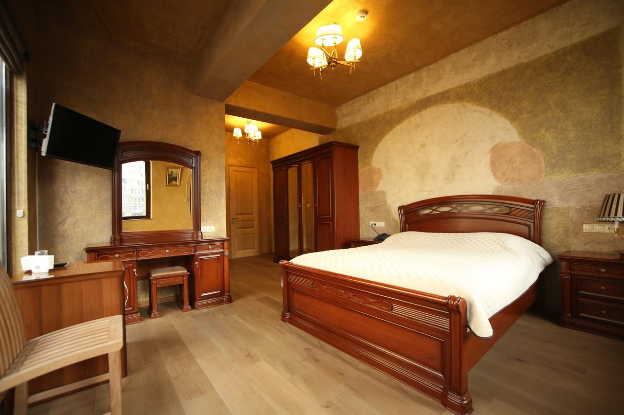 טביליסי Hotel Wine Palace מראה חיצוני תמונה