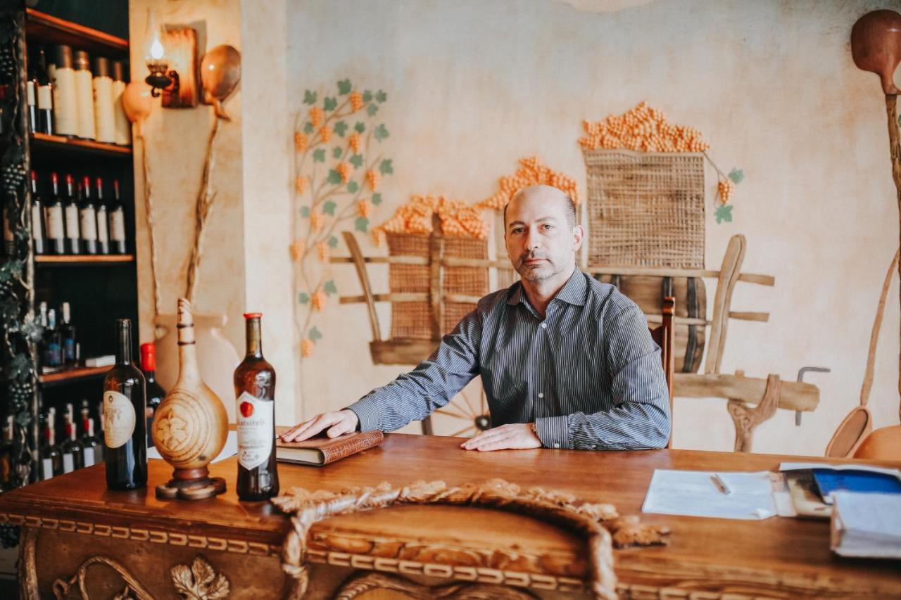 טביליסי Hotel Wine Palace מראה חיצוני תמונה